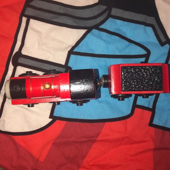 Thomas the Train James & Tender “for display only” - Picture 6 of 7